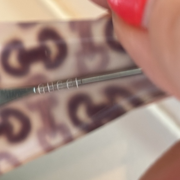 Gucci sunglasses , black with white trim at top. No case, very good condition - Picture 8 of 14